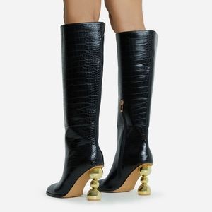 Heeled leather EGO boots